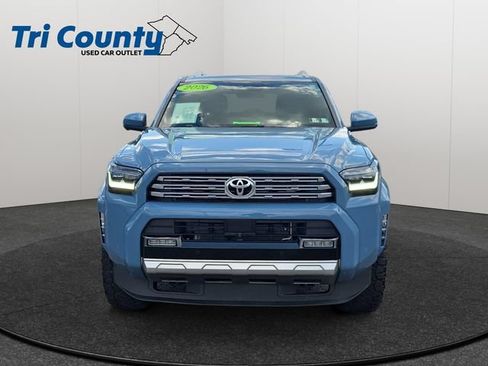 Certified 2026 Toyota 4Runner Limited AWD/4WD image 2