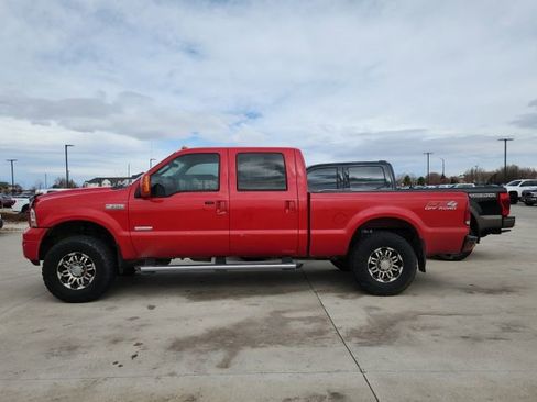Used 2006 Ford F250 XLT image 2