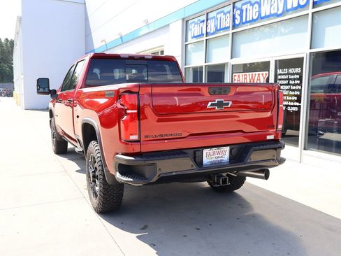 New 2026 Chevrolet Silverado 3500 LTZ w/ LTZ Plus Package AWD/4WD image 8