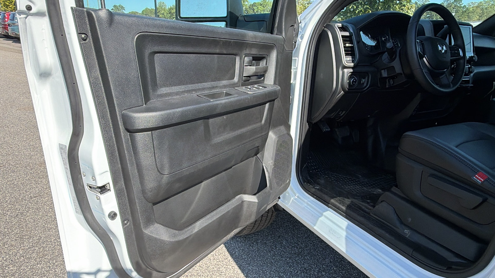 New 2027 RAM 2500 Tradesman AWD/4WD image 14