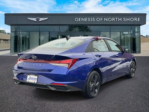 Certified 2023 Hyundai Elantra SEL image 7