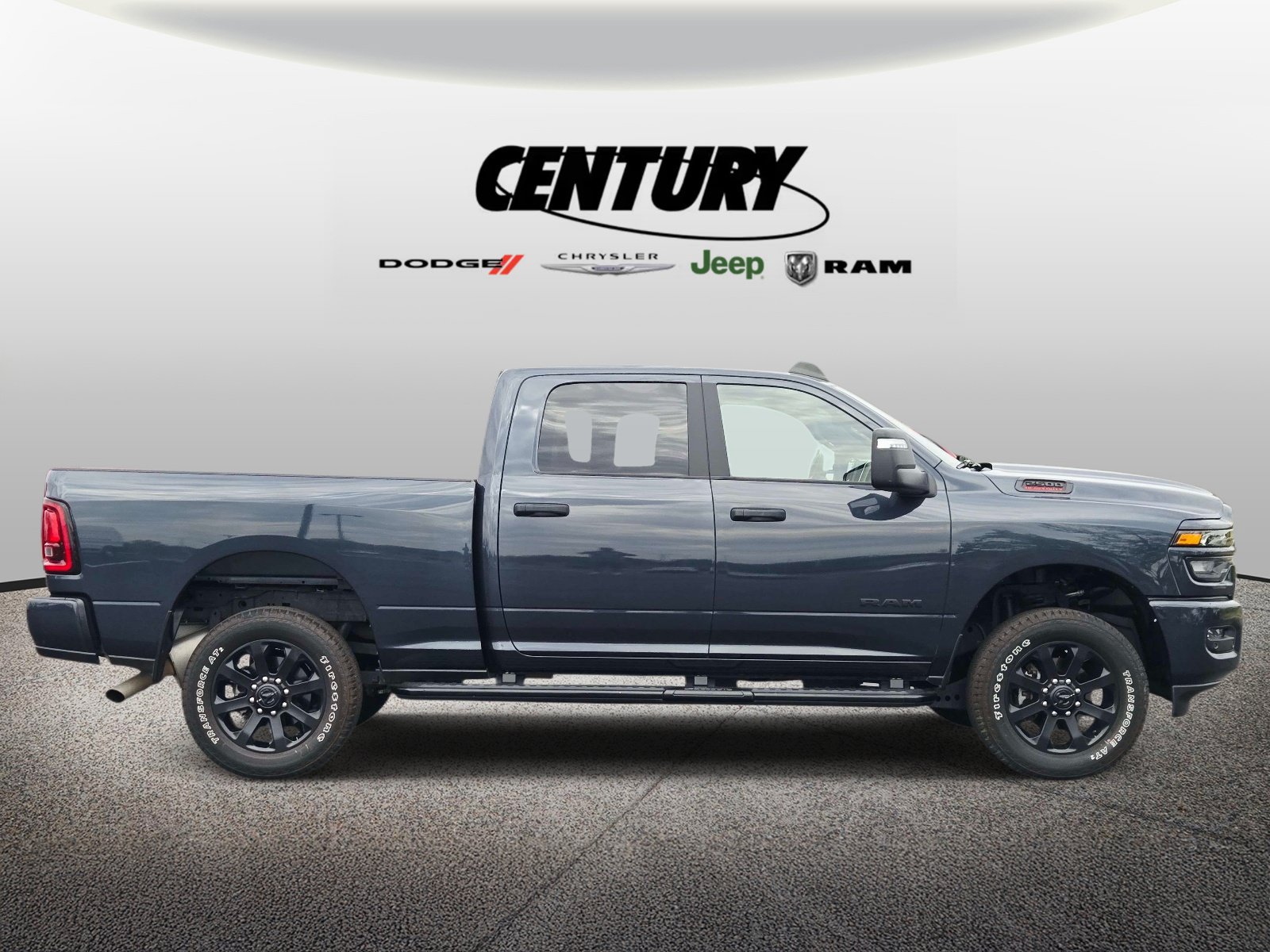 Used 2025 RAM 2500 Big Horn AWD/4WD image 2