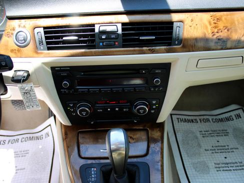 Used 2007 BMW 328i Coupe image 23