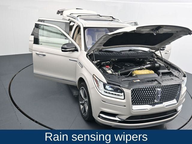 Used 2019 Lincoln Navigator Reserve w/ Cargo Package AWD/4WD image 37