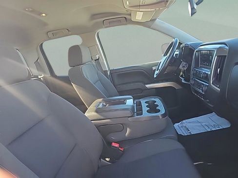 Used 2018 Chevrolet Silverado 1500 LT image 33