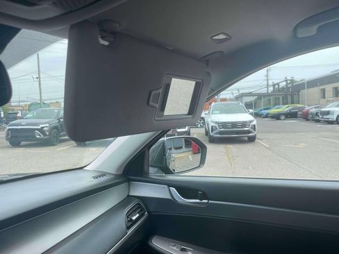 Used 2020 Hyundai Palisade SE FWD image 32