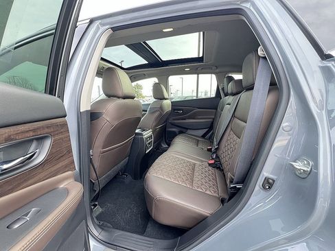 Used 2021 Nissan Murano Platinum w/ Cargo Package image 13