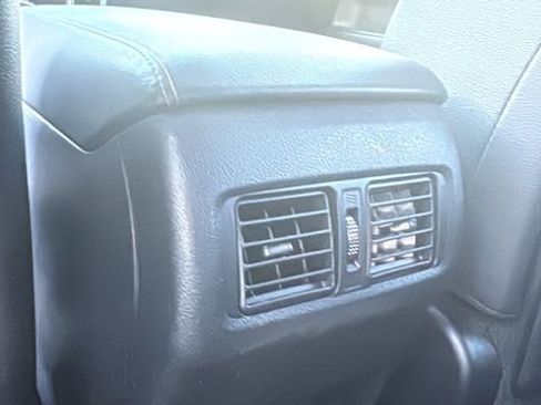 Used 2022 Toyota 4Runner Limited image 22