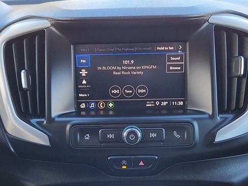 Used 2024 GMC Terrain SLE image 14