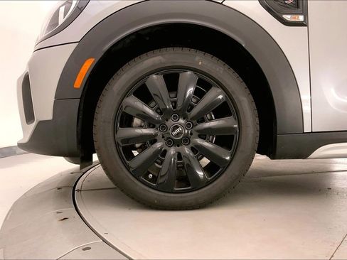 Certified 2024 MINI Cooper Countryman S w/ Premium Package AWD/4WD image 8