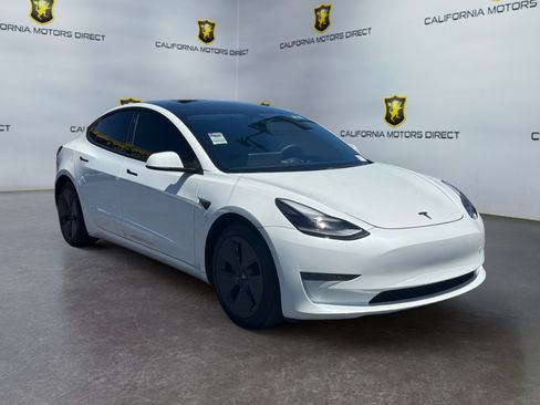Used 2022 Tesla Model 3 RWD image 7