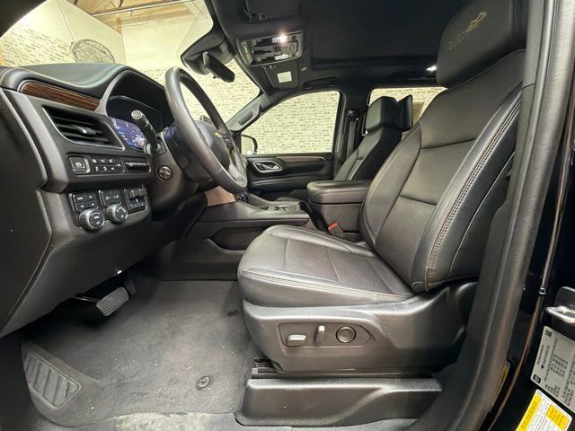 Used 2024 Chevrolet Tahoe High Country w/ Advanced Technology Package AWD/4WD image 21