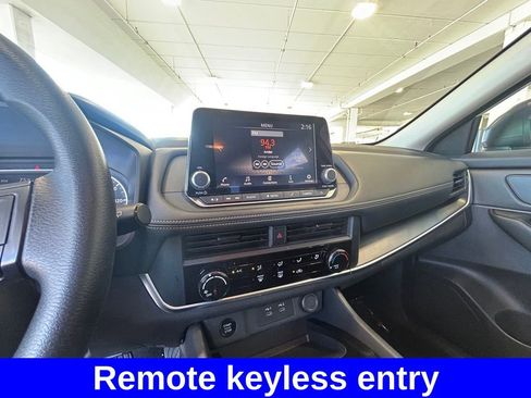 Used 2024 Nissan Rogue S AWD/4WD image 11
