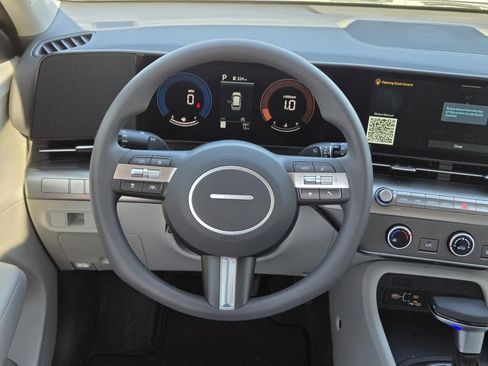 New 2026 Hyundai Kona SE image 21