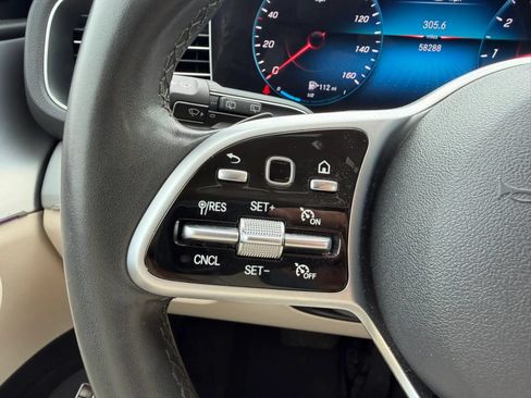 Used 2020 Mercedes-Benz GLE 350 4MATIC image 26