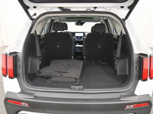 Certified 2023 Kia Sorento SX Prestige image 7