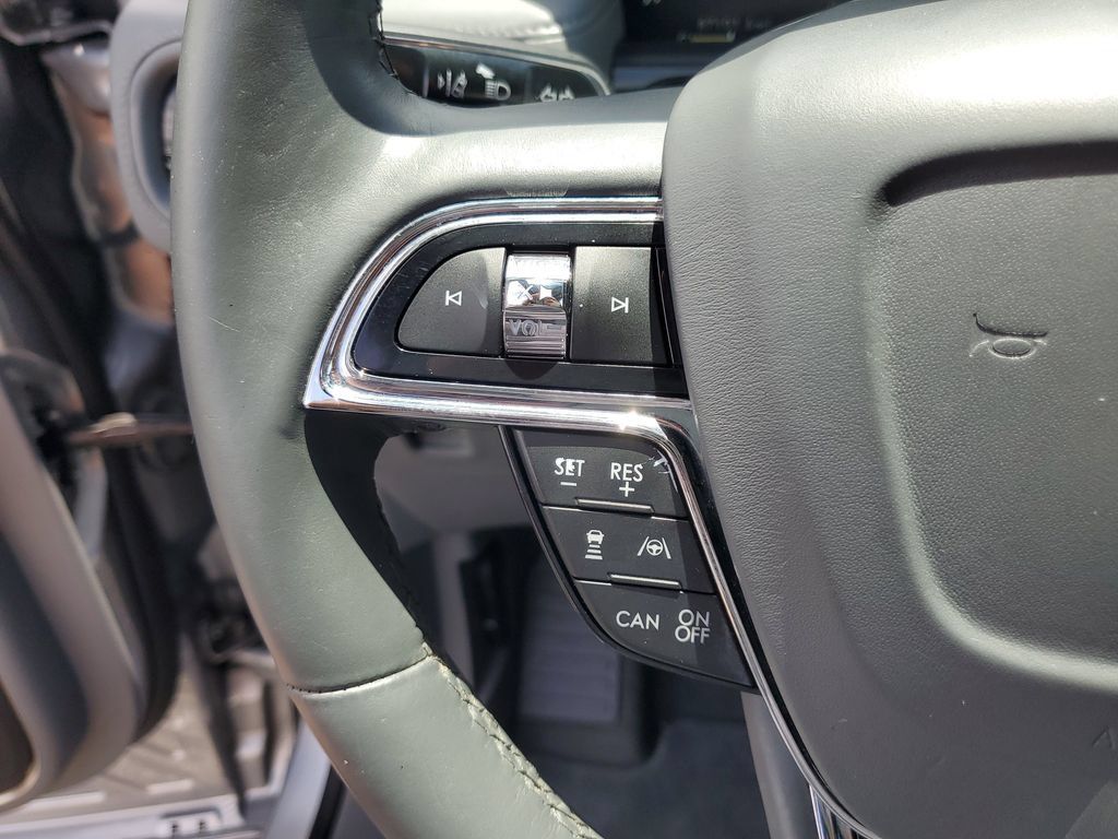 Used 2022 Lincoln Nautilus Reserve FWD image 14