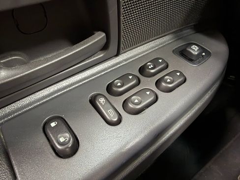 Used 2003 Mercury Marauder RWD image 29