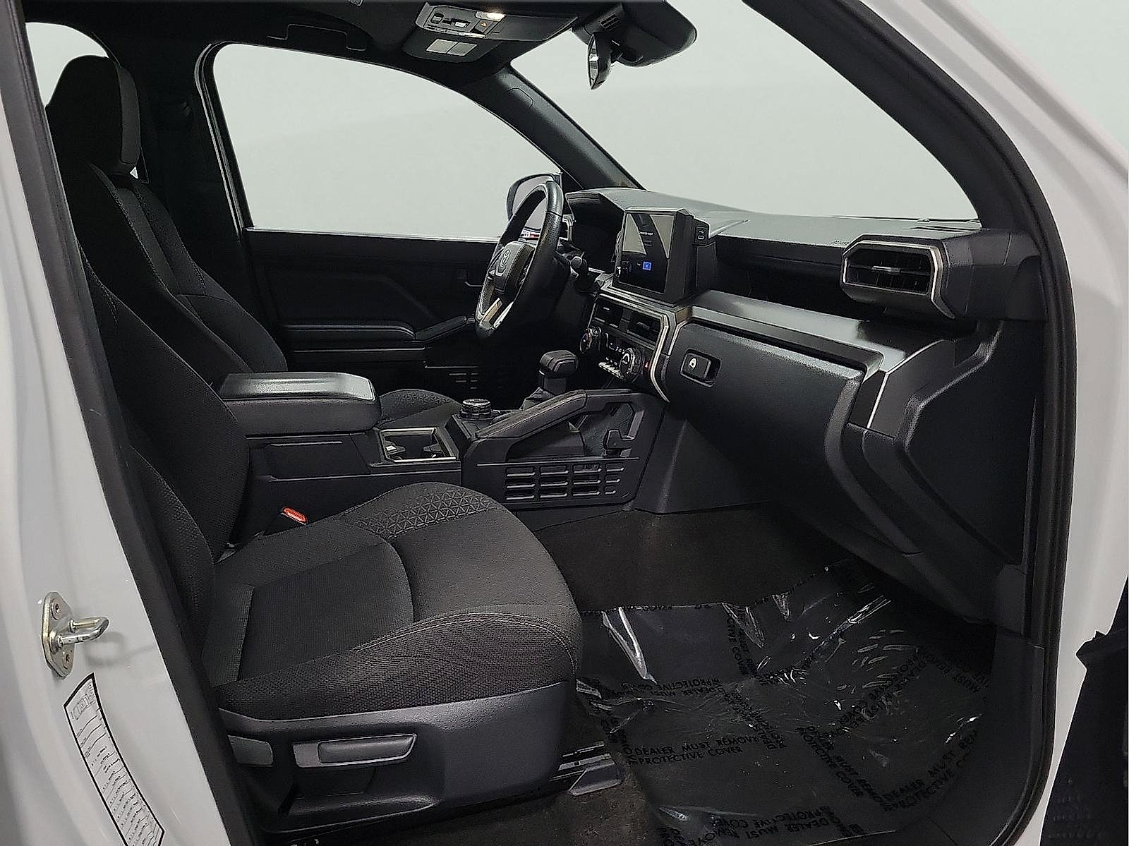 Certified 2025 Toyota 4Runner SR5 AWD/4WD image 14