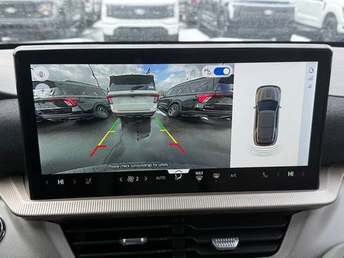 New 2026 Ford Explorer Active w/ Active Comfort Package image 19