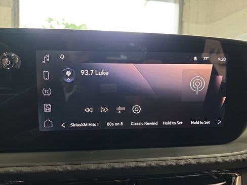 New 2026 Buick Envista Sport Touring w/ Convenience II Package FWD image 21