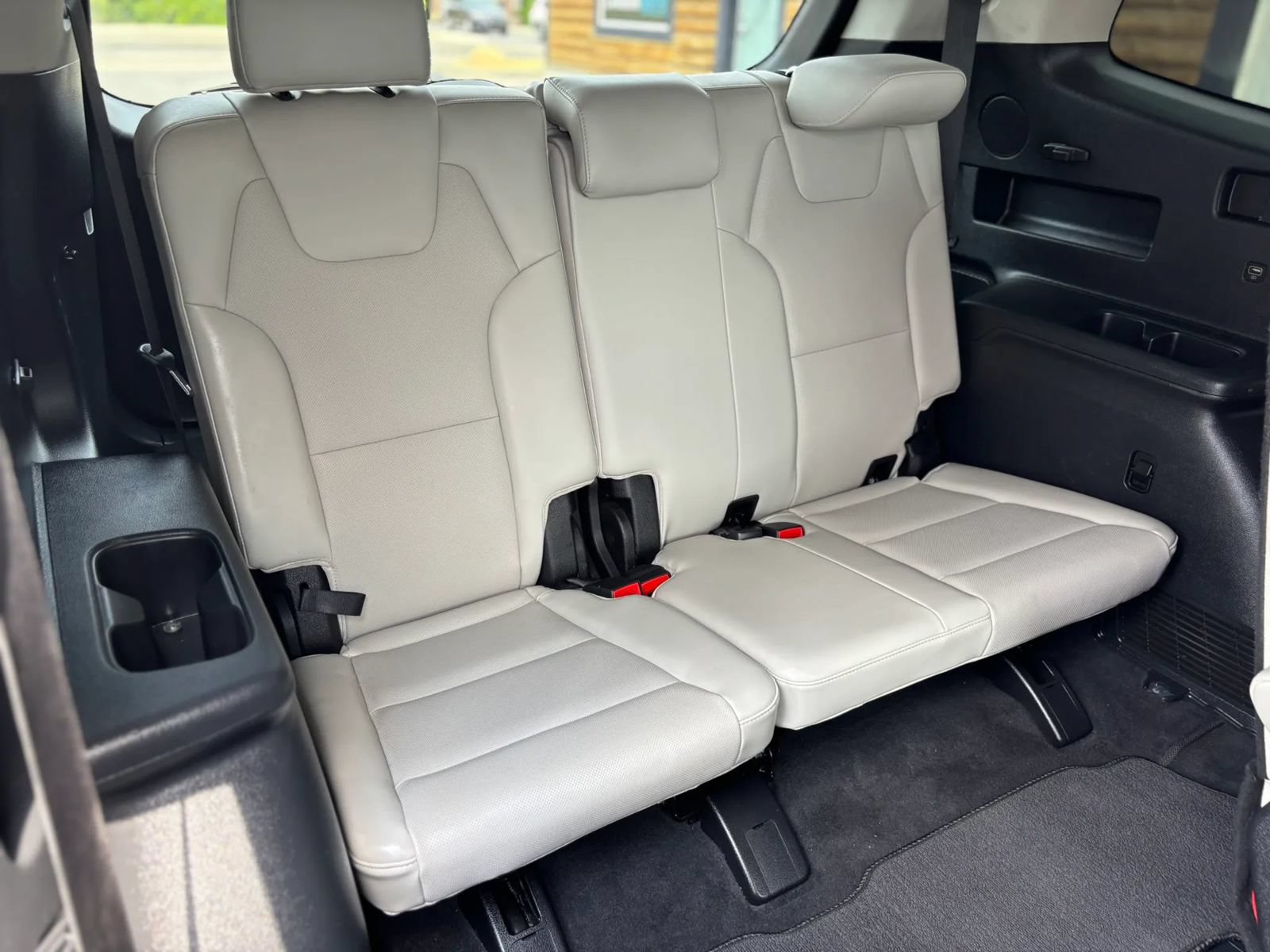 Used 2022 Kia Telluride SX w/ SX Prestige Package AWD/4WD image 23