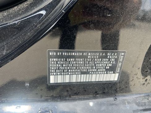 Certified 2026 Volkswagen Jetta SE w/ Black Wheel Package FWD image 30
