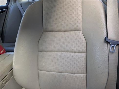 Used 2012 Mercedes-Benz C 250 Sedan image 12