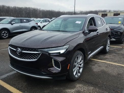 Used 2023 Buick Envision Avenir image 1