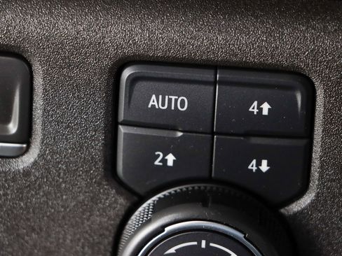 Used 2024 Chevrolet Silverado 3500 High Country w/ High Country Premium Package AWD/4WD image 24