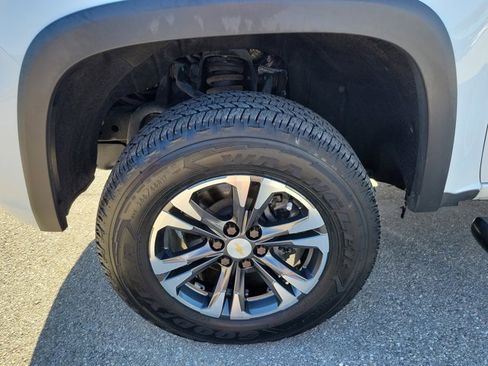 Used 2021 Chevrolet Colorado W/T w/ WT Convenience Package image 8