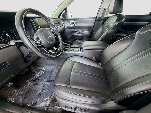 Used 2023 Kia Sorento S w/ Panoramic Sunroof Package FWD image 24