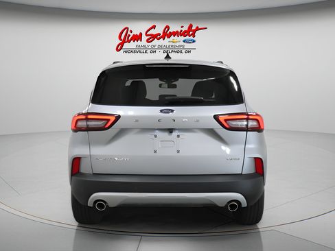 Used 2024 Ford Escape Platinum AWD/4WD image 5