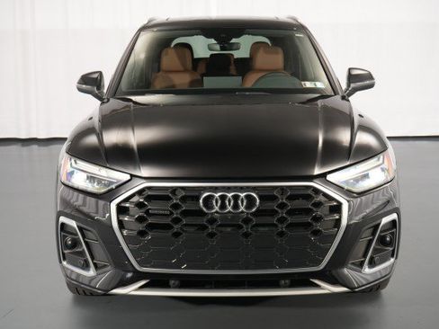 Used 2023 Audi Q5 2.0T Premium Plus w/ Premium Plus Package AWD/4WD image 4