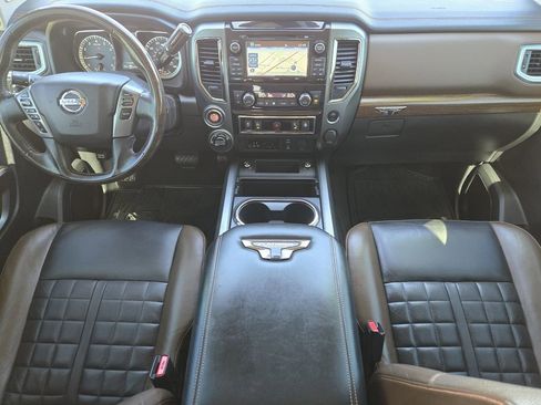Used 2018 Nissan Titan Platinum Reserve w/ Platinum Utility Package image 28