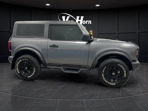 Used 2022 Ford Bronco 2-Door AWD/4WD image 8