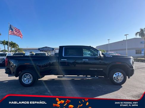 New 2026 GMC Sierra 3500 Denali w/ Technology Package AWD/4WD image 8