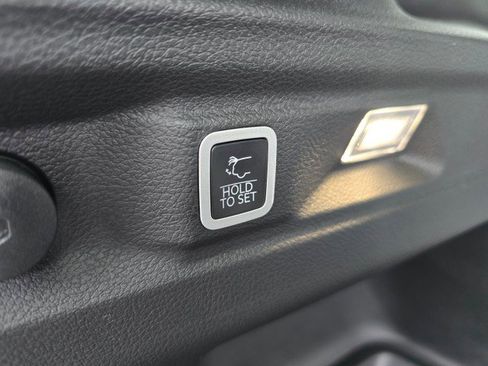 New 2026 Jeep Grand Cherokee L 4WD image 19