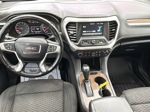 Used 2019 GMC Acadia SLE image 22
