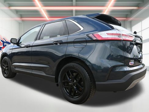 Used 2024 Ford Edge SEL AWD/4WD image 2