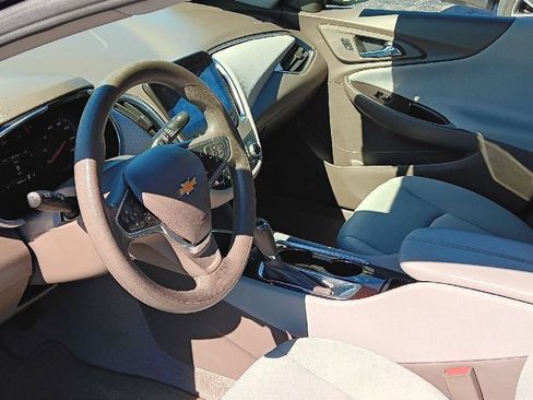 Used 2020 Chevrolet Malibu LT image 5
