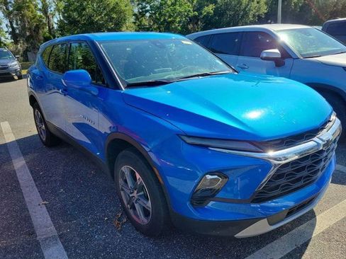 Used 2024 Chevrolet Blazer LT FWD image 2