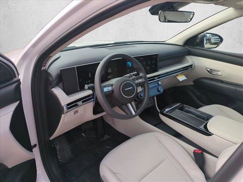 New 2026 Hyundai Tucson Blue SE image 10