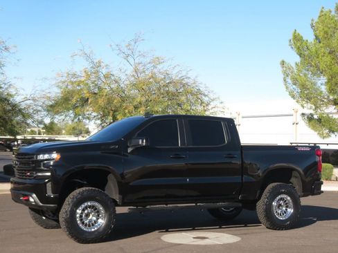 Used 2021 Chevrolet Silverado 1500 LT Trail Boss w/ Bed Protection Package image 1