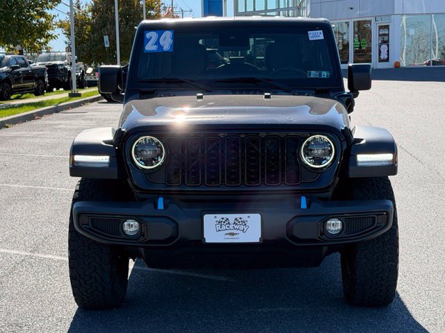 Used 2024 Jeep Wrangler Unlimited AWD/4WD image 8