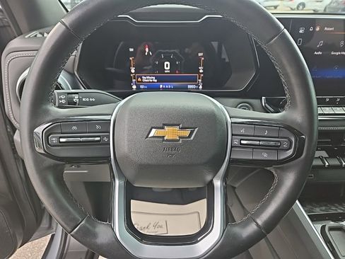 Used 2023 Chevrolet Colorado LT w/ LT Convenience Package image 18