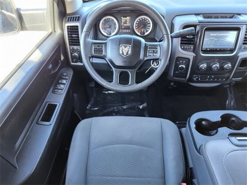 Used 2018 RAM 2500 Tradesman w/ Snow Chief Group image 13