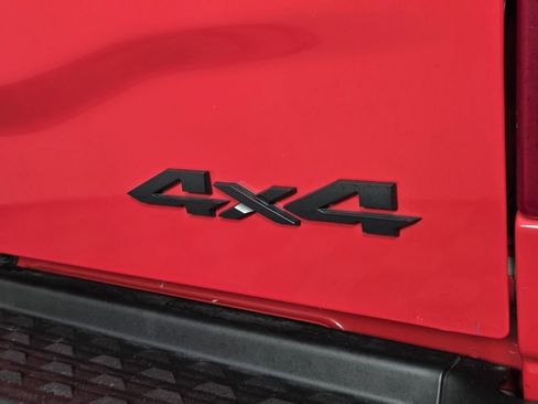 Used 2024 RAM 2500 Big Horn w/ Night Edition image 24