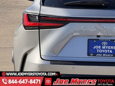 Used 2025 Lexus NX 350 AWD w/ Accessory Package (Z1) image 10