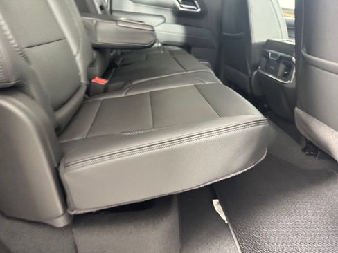 Used 2025 GMC Sierra 1500 Denali AWD/4WD image 36